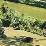 Apartment, By The Canal L Est,river Coney Vosges France