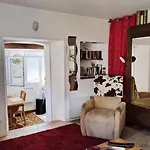 Apartamento Apartment, By The Canal L Est,river Coney Vosges France