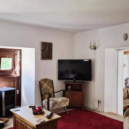 Apartment, By The Canal L Est,river Coney Vosges France Appartement
