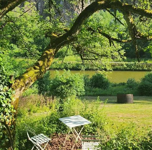 Apartment, By The Canal L Est,river Coney Vosges France